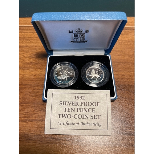 96 - Royal Mint 1992 United Kingdom Silver Proof Ten Pence Two Coin Set in Box with COA