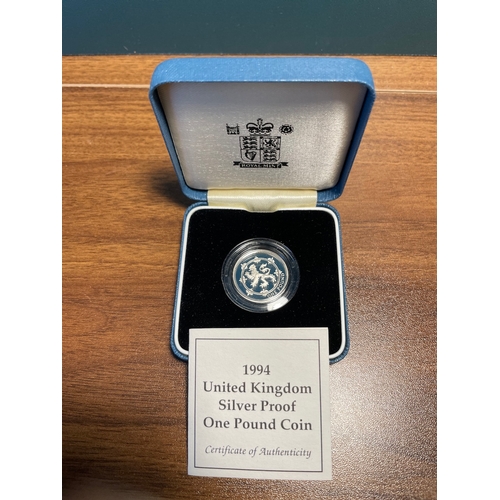 69 - Royal Mint 1994 United Kingdom Silver Proof One Pound Coin in Box with COA