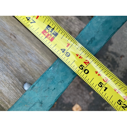 211C - Garden Bench 

Dimensions - 28