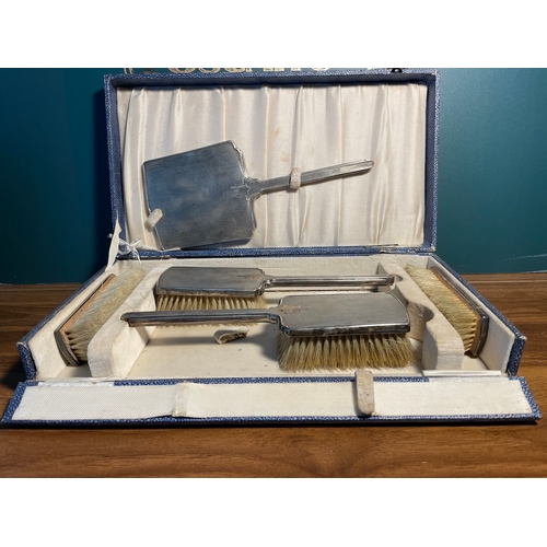 98D - 1930's Sterling Silver Vanity set by William Neale & Sons Ltd Birmingham 1935 - all identical marks