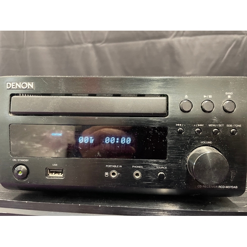 14 - Denon RCD M37DAB CD Receiver / Denon DRA 455 Stereo Receiver