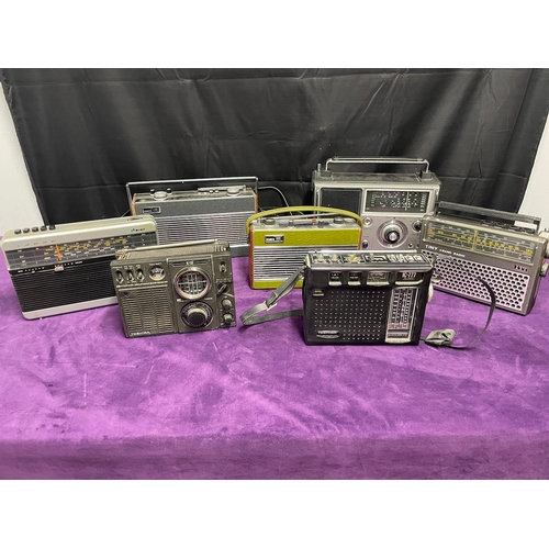 21 - Quantity of Vintage Radios - Toshiba IC737 & IC777 / Robert R800 / R505 / Amstrad 6010 + others