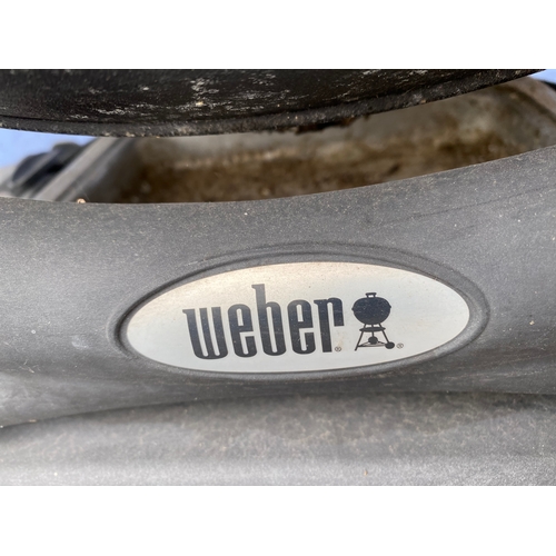 220 - Weber gas ( butane) Barbeque.