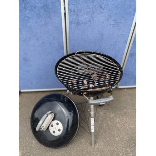 221 - Weber compact kettle charcoal barbeque