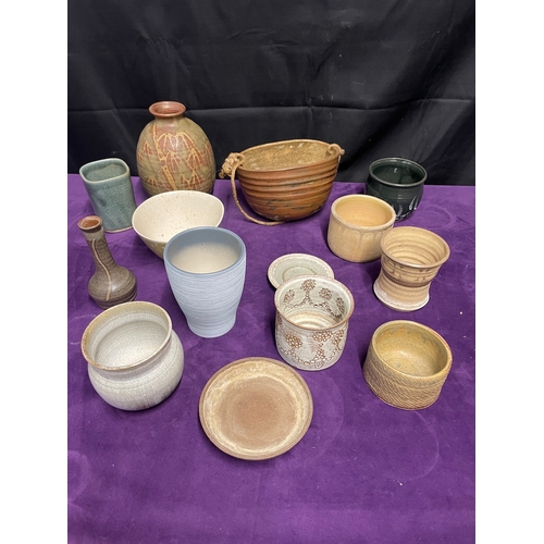 44 - Quantity of vintage studio / stoneware pottery bowls / vases inc Susan Bennett / Marion + others