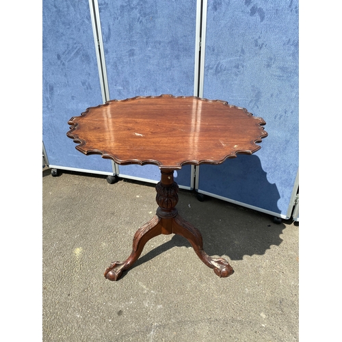 265 - Antique carved mahogany tilt top pie crust side table