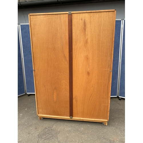 269 - A lovely G-Plan teak triple wardrobe 

Dimensions - 48