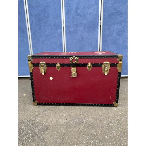 278 - Red classic Cambridge satchel style trunk 

Dimensions - 54