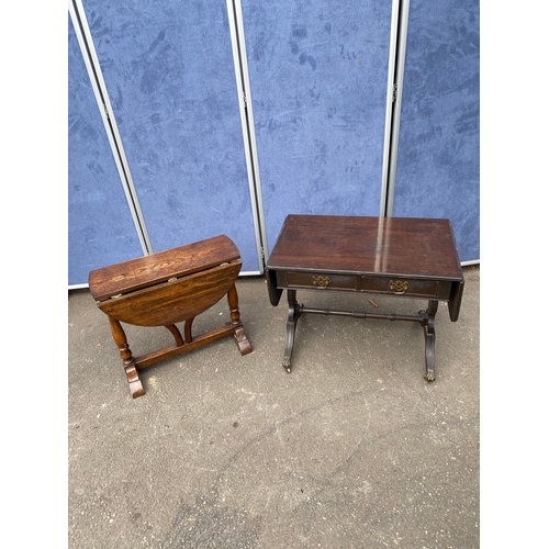 281 - A lot of two antique small dropleaf tables.  Ebonized Mahogany regency style (right) Oak oval drople... 