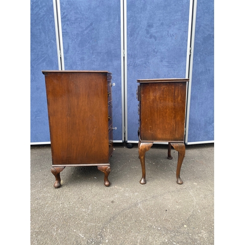 282 - Antique walnut 4 drawer chest of draws with brushing slide and Pedestal/side table both on Cabriole ... 