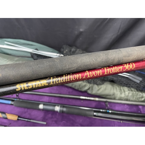 78 - Quantity of vintage & modern fishing rods / carp / beach inc Cane Sealey Octofloat + many others inc... 