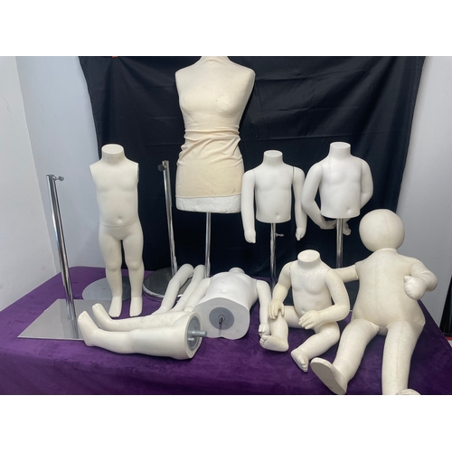 79 - Quantity of Children & Baby Manakins