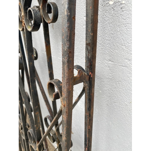 414 - Large iron double gate complete with latch 

Dimensions are of individual gate.