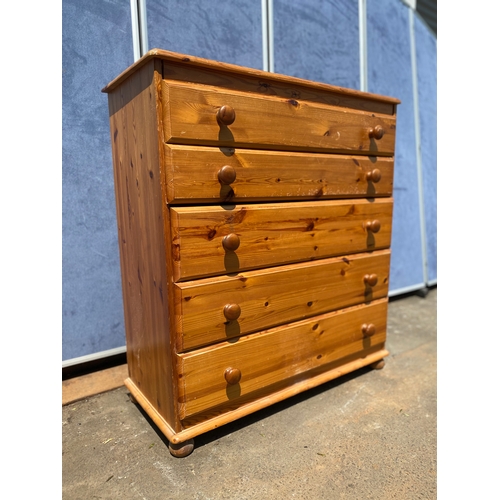 442 - A Pine Five drawer chest of drawers 

Dimensions - 36