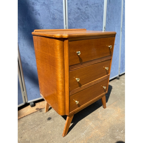 445 - Vintage Three drawer chest of drawers by Homeworthy