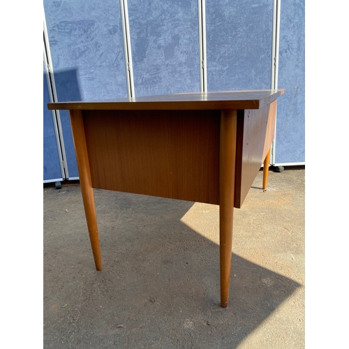 475 - A lovely mid century Scandinavian style desk 

Dimensions - 54