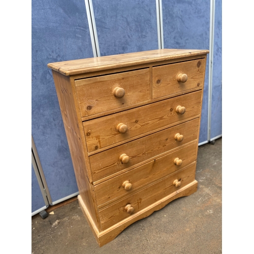 493 - Lovely two over four pine chest of drawers 

Dimensions - 36