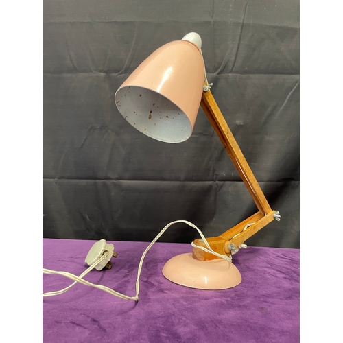 153 - Mid Century Vintage Mac Lamp