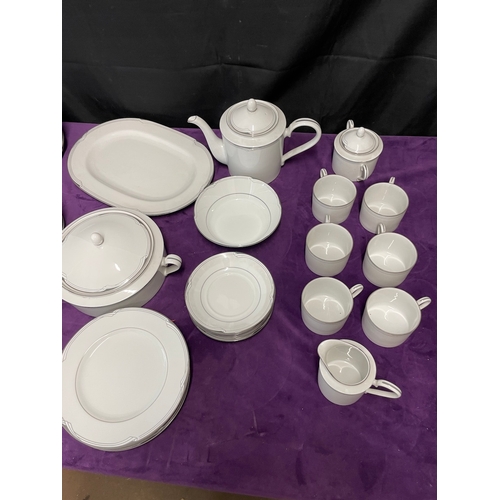 168 - Vintage 41 Piece Noritake Dynasty Porcelain Breakfast Service