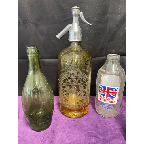 171 - Quantity of vintage / antique branded glass bottles inc Schweppes ,  + 1 clay WD Rawlings bottle