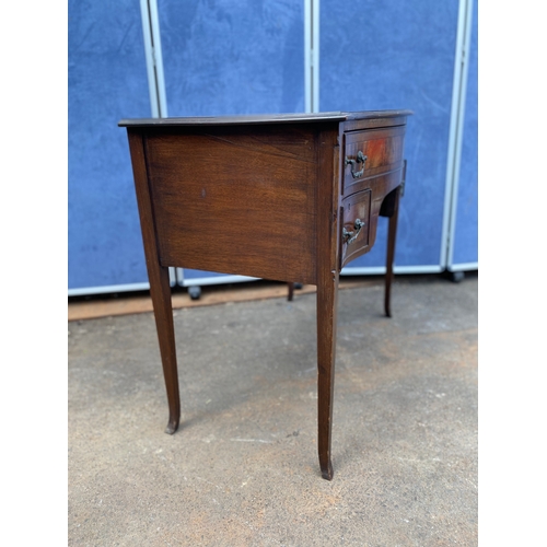 187 - Antique mahogany desk 

Dimensions - 36