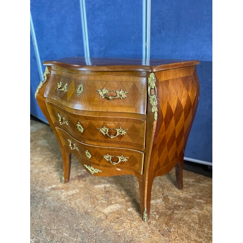 207 - Vintage French three drawer Bombe shaped chest of drawers with gilt and marquetry style

Dimensions ... 