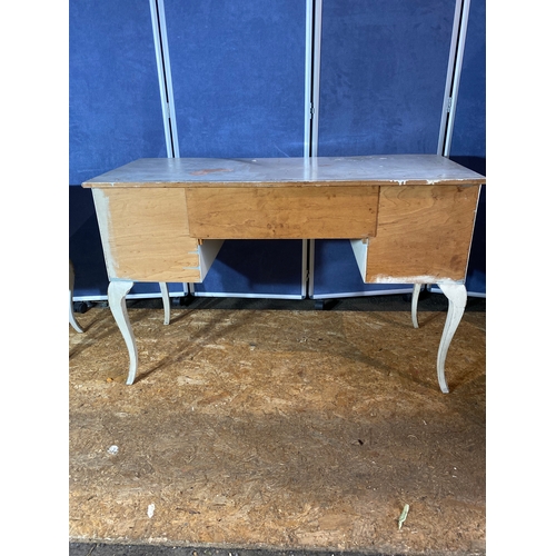 213 - Vintage White French style dressing table and matching bedside. 

See images for dimensions.