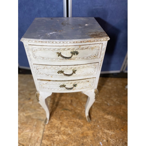 213 - Vintage White French style dressing table and matching bedside. 

See images for dimensions.