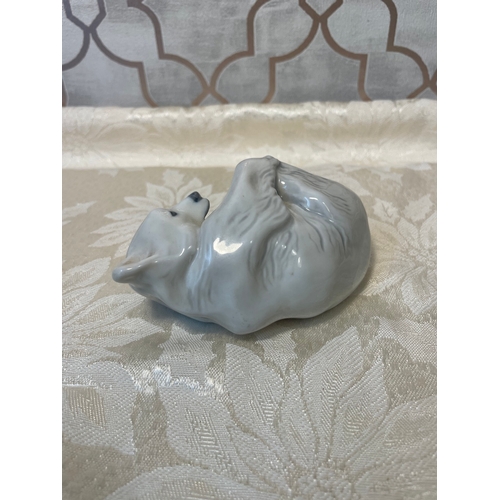 5 - Vintage 1959 Royal Copenhagen 729 Lying Polar Bear - 10cm