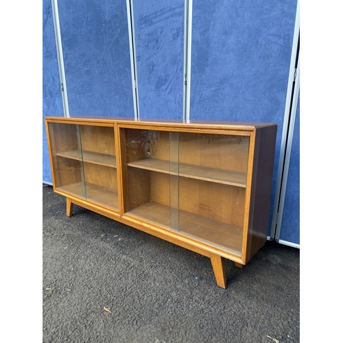 242 - Vintage Oak glazed display cabinet

Dimensions - 10