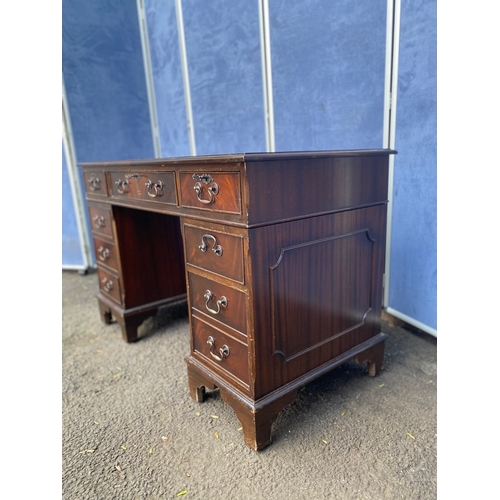 272 - Mahogany partners / pedestal desk. 

Dimensions - 48