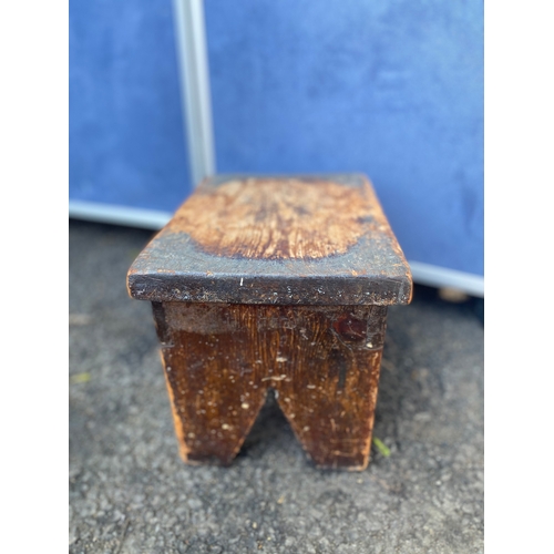 302 - Handmade miniature wooden stool 

Dimensions - 9