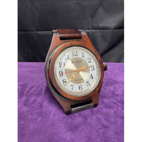 24 - Novelty wood wrist watch design clock