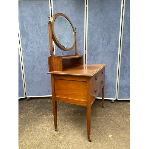 315 - Lovely Antique dressing table.

See images for dimensions