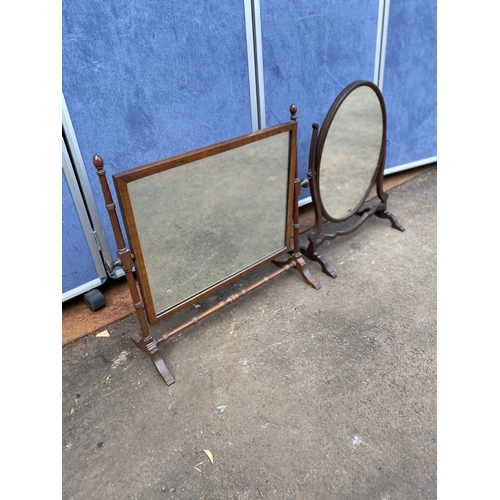 387 - A lot of two vintage dressing table mirrors. 

Please see images for dimensions.