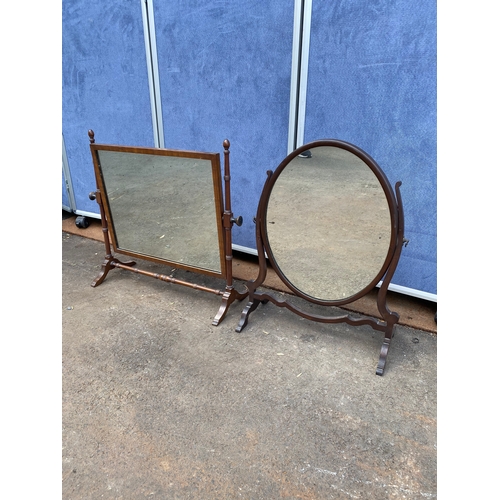 387 - A lot of two vintage dressing table mirrors. 

Please see images for dimensions.