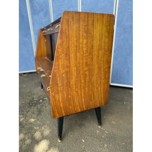 396 - Mid century G Plan side board/cabinet.

Dimensions- 48