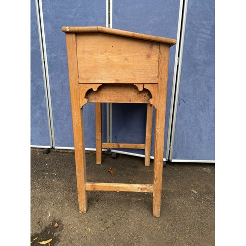 401 - Vintage pine standing desk. 

Dimensions- 28.5