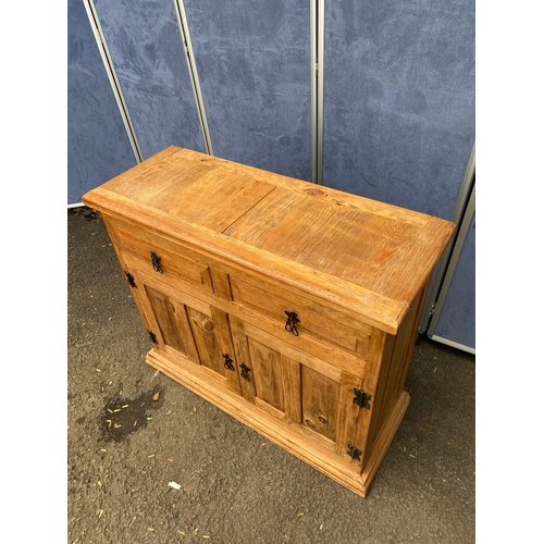 403 - Rustic pine cabinet/sideboard. 

Dimensions - 37.5