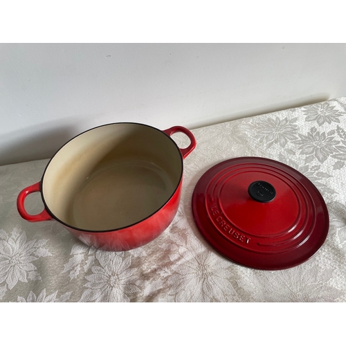 59 - Cousances by Le Creuset cooking Pot and Pan + Le Creuset cooking Pot