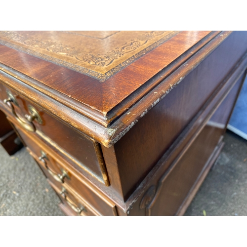 422 - Partners desk/Pedestal desk with tan leather inlaid.

Dimensions - 54