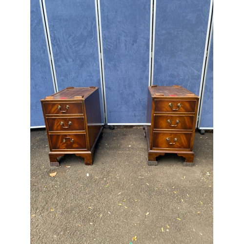 422 - Partners desk/Pedestal desk with tan leather inlaid.

Dimensions - 54