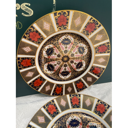 1 - Five Royal Crown Derby Imari Pattern Plates 1128 c1970's