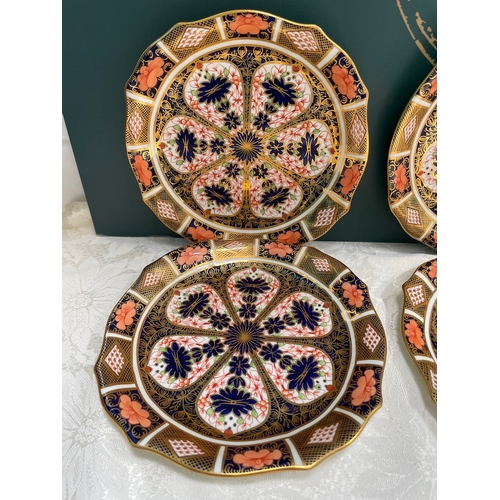 3 - c1915 Royal Crown Derby Lot of Six Cake / Sandwich Plates Imari Pattern