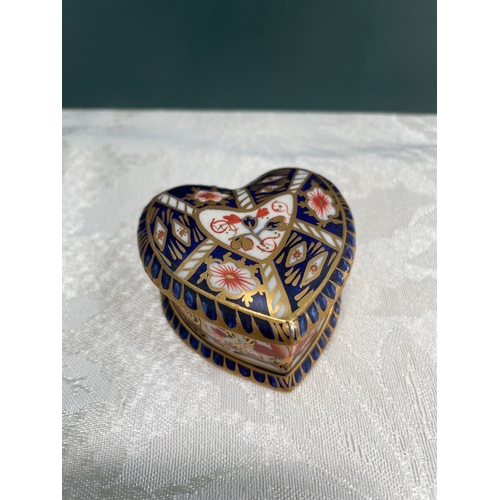 13 - Royal Crown Derby Heart Shape Lidded Trinket Box c1906