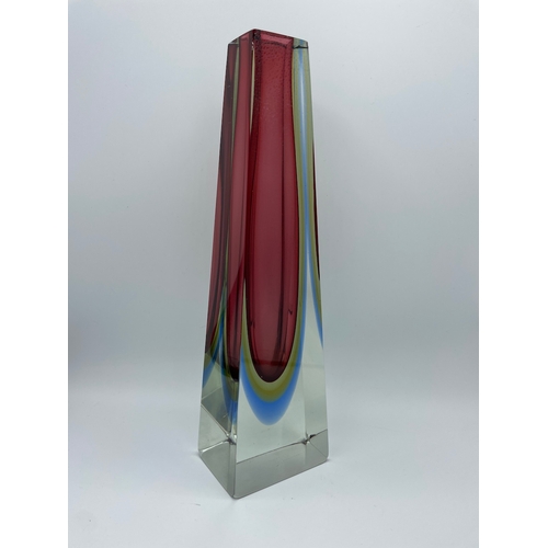 21 - Large Striking Flavio Poli Murano Glass Vase - 34cm