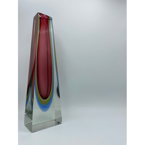 21 - Large Striking Flavio Poli Murano Glass Vase - 34cm