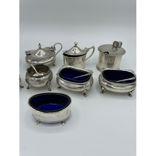 29 - Quantity of Sterling Silver Mustard / Condiment  Pots with Bristol Blue Liners - 477g (Silver only w... 