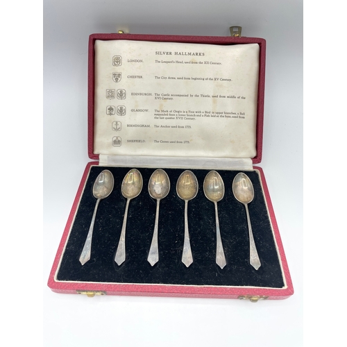 35 - Vintage Cased Sterling Silver Tea Spoons Marked with the Various Assay Marks