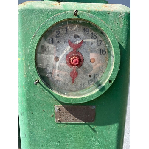 107 - Vintage Petrol Pump 77